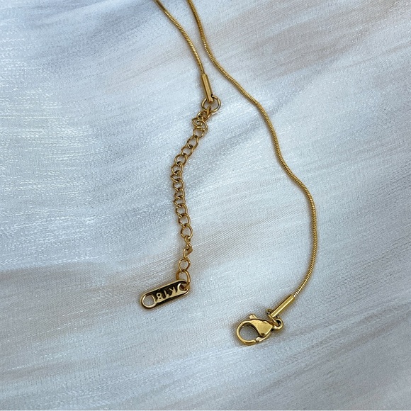 CLOSING SALE! 18K Gold Plated 1mm Snake Chain - Picture 10 of 10
